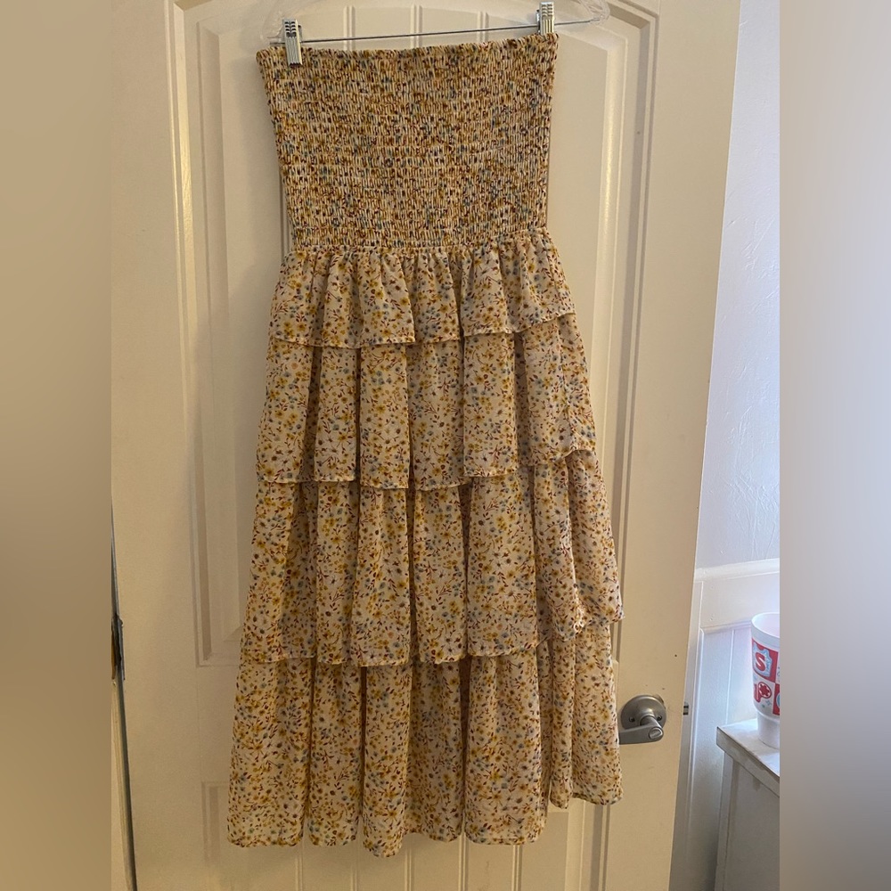 strapless midi floral dress
